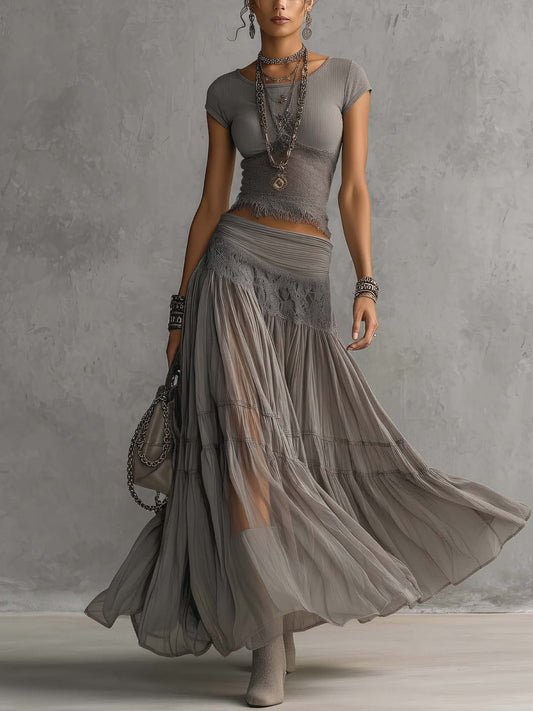 Ensemble Top en Dentelle et Jupe Maxi Plissée Elena