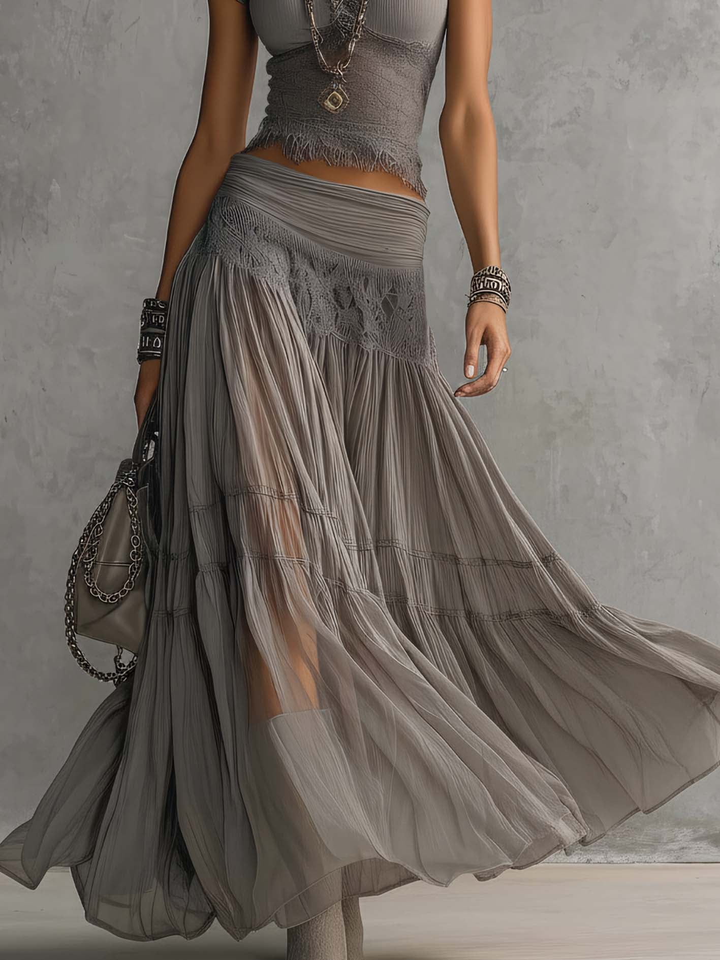Ensemble Top en Dentelle et Jupe Maxi Plissée Elena