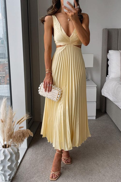 Silvia | Pleated Dress with Elegant Details