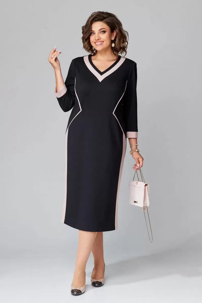 Robe élégante à col en V Alexa™
