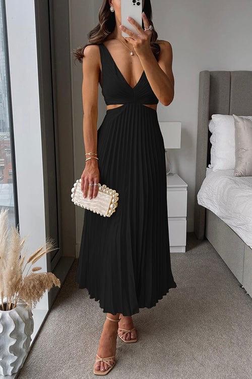 Silvia | Pleated Dress with Elegant Details