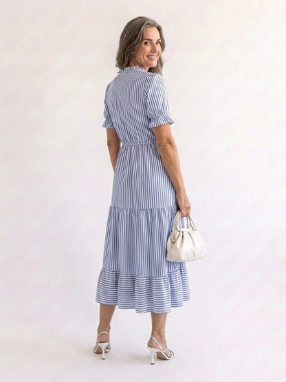 Dakota | Robe midi à manches courtes à rayures en couches