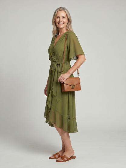 Keziah | Robe Midi à Manches Courtes avec Ourlet Doux et Fluide