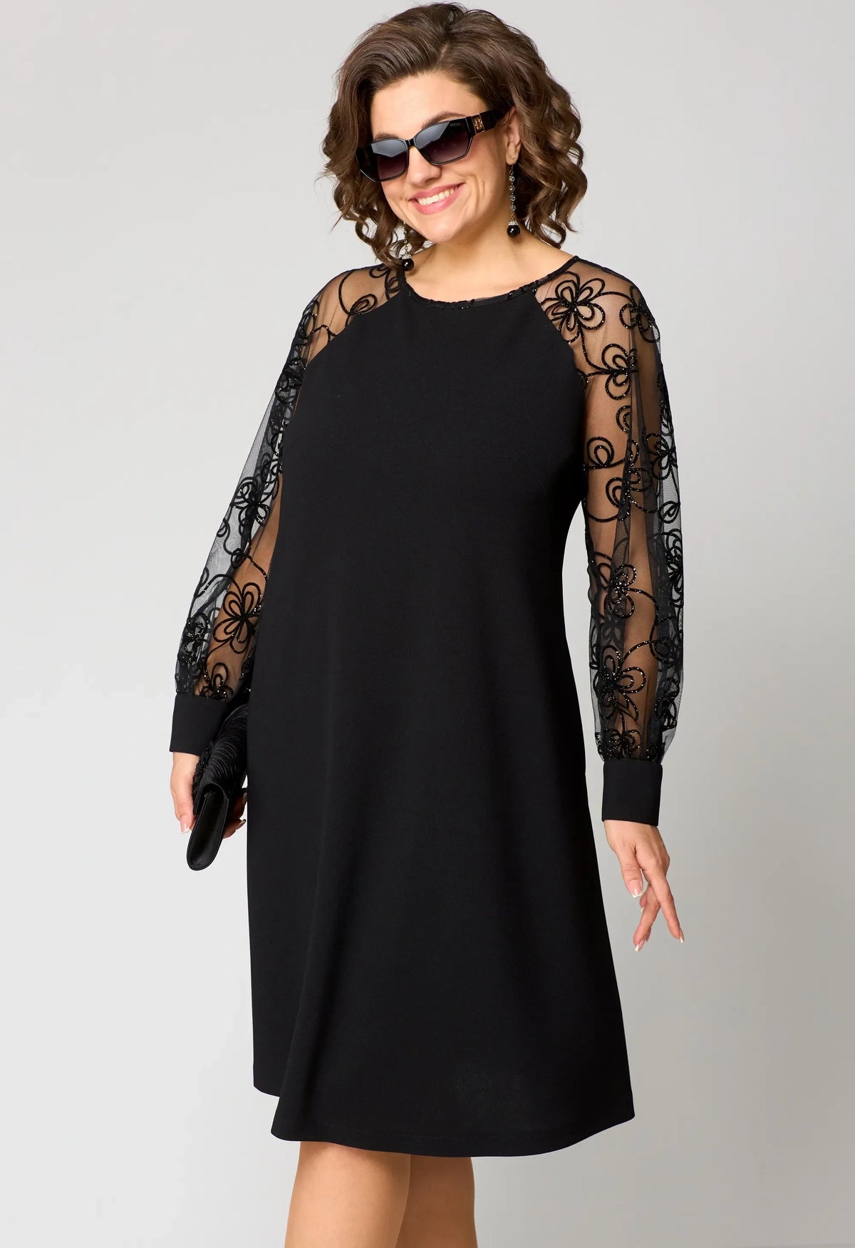 Valoria™ | Classic Lace Dress