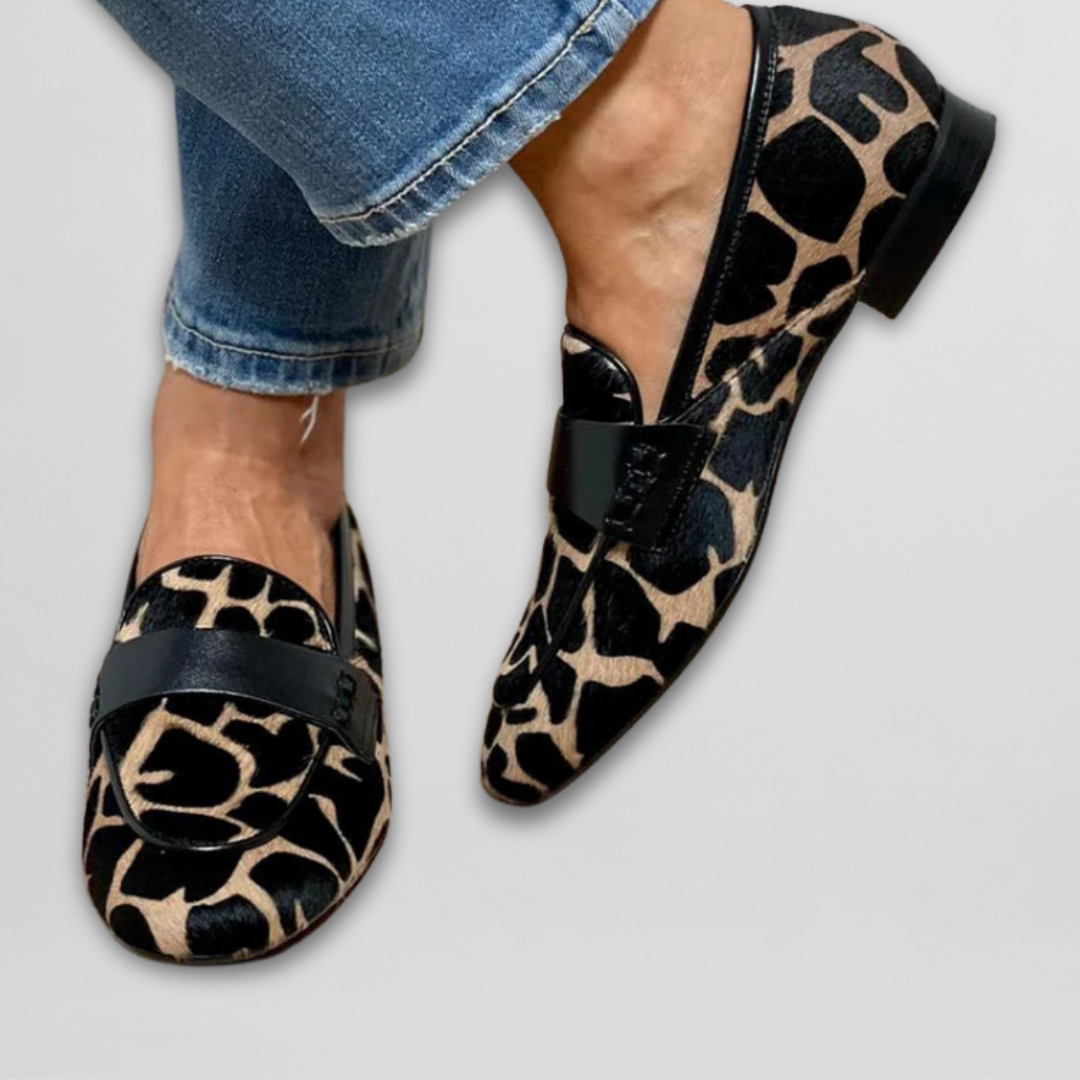 Vivienne™ | Leopard Print Loafer