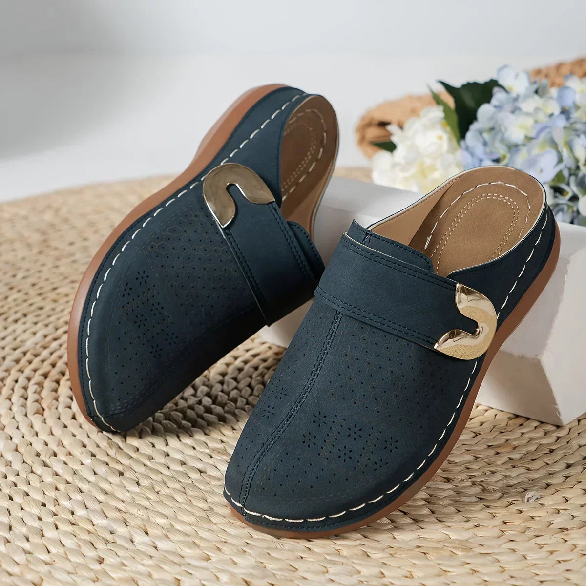 Caprielle™ Sandales à semelles compensées chic