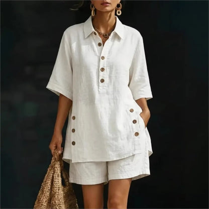 Solena | Short-sleeved shirt with a lapel collar and pants with slit pockets
