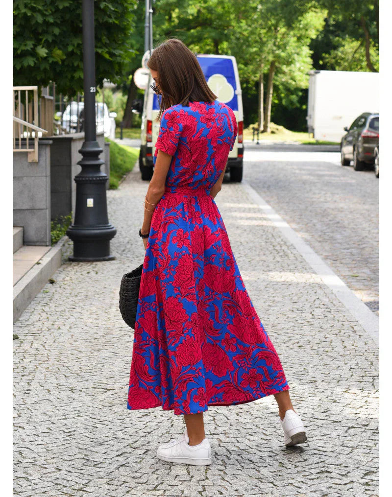 Fabiana | Elegant Dress with V-Neckline