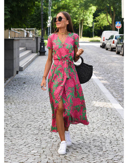 Fabiana | Elegant Dress with V-Neckline