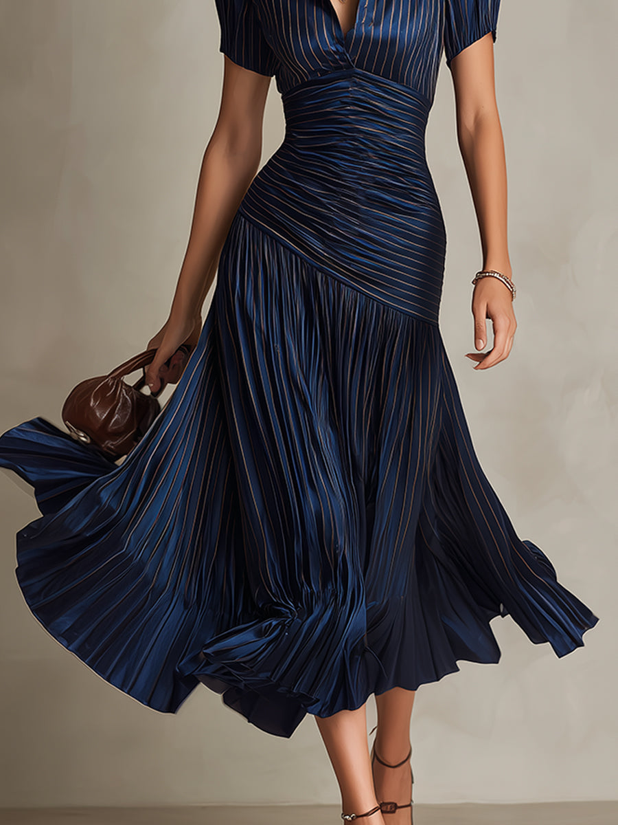 Adriana - Robe Midi en Satin Rayée Rétro