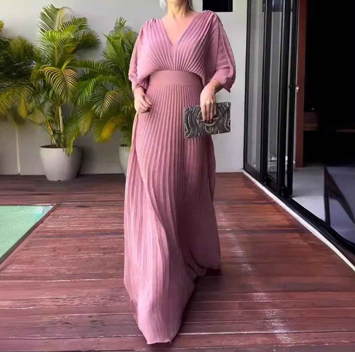 Greta | Flow Pleated Maxi Dress – Where Ease Meets Elegance