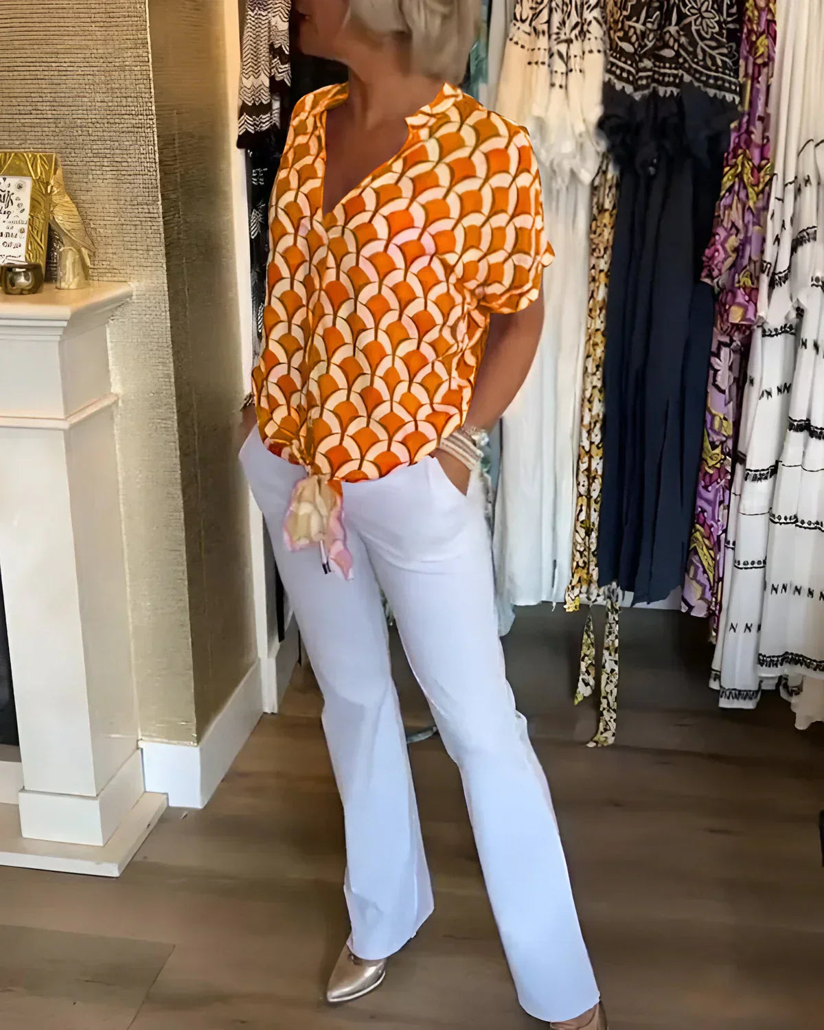 Amelia – Flowy Form Blouse