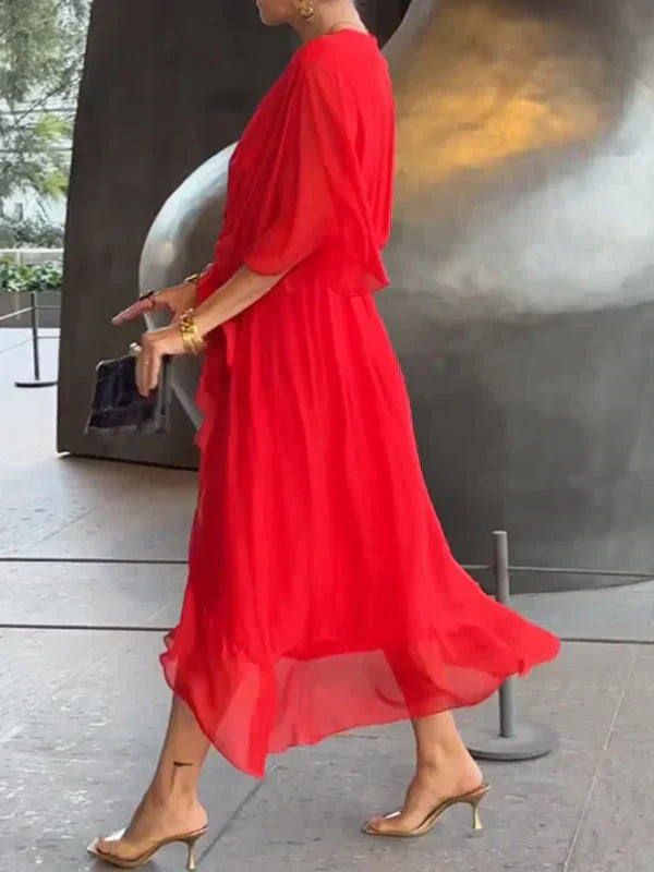 Avalon | Dress with V-Neckline