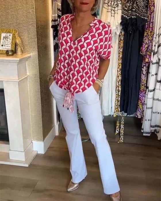 Amelia – Flowy Form Blouse