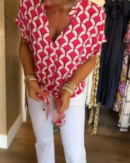 Amelia – Flowy Form Blouse