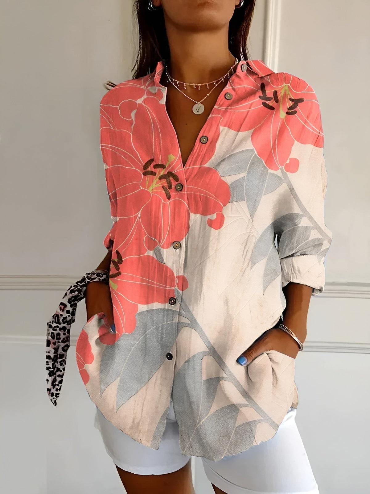 Elena – Cool Design Blouse